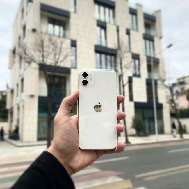 iPhone 11 Tempered Glass