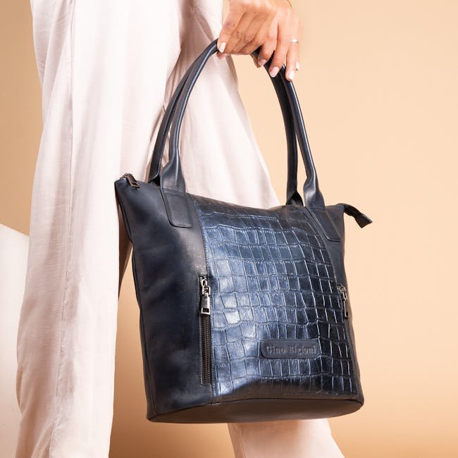 Women Leather Tote